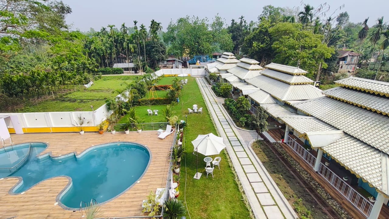Luxury Stay at Kushbon Homestay