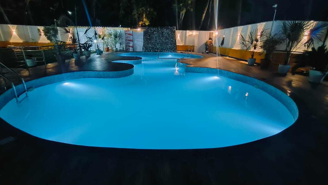 Swimming Pool Kushbon Homestay